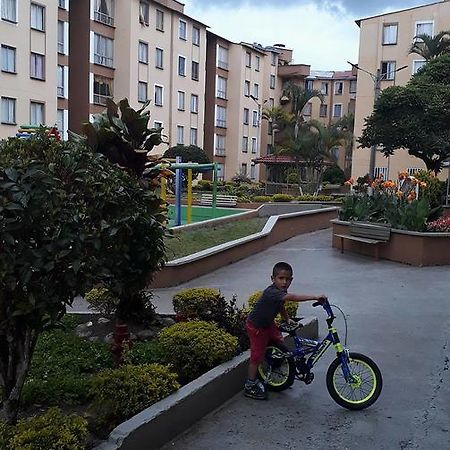 Torres Del Rio Apartment Armenia  Luaran gambar